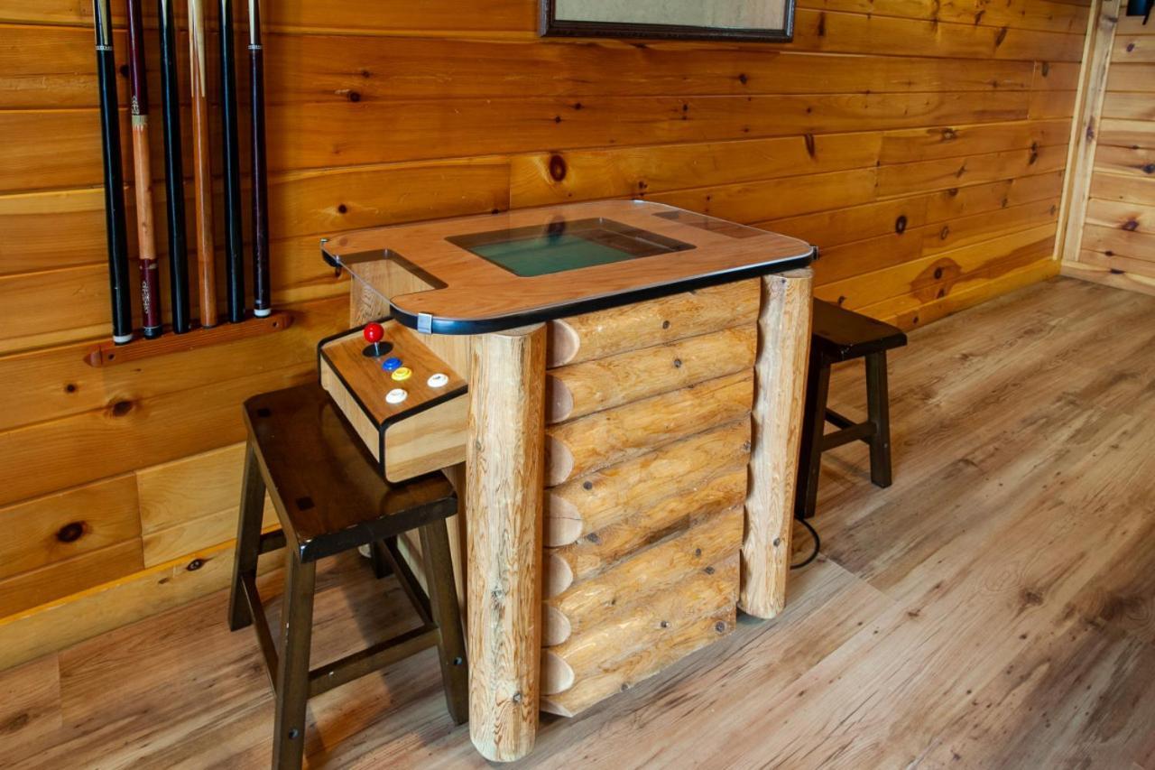 Bear Crossing Mtn View Game Room Gatlinburg Kültér fotó